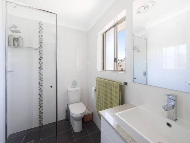 No 38b Gordon Ave, Summerland Point NSW 2259