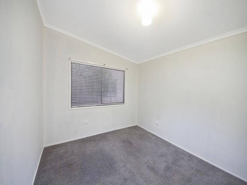 37 Quinalup St, Gwandalan NSW 2259