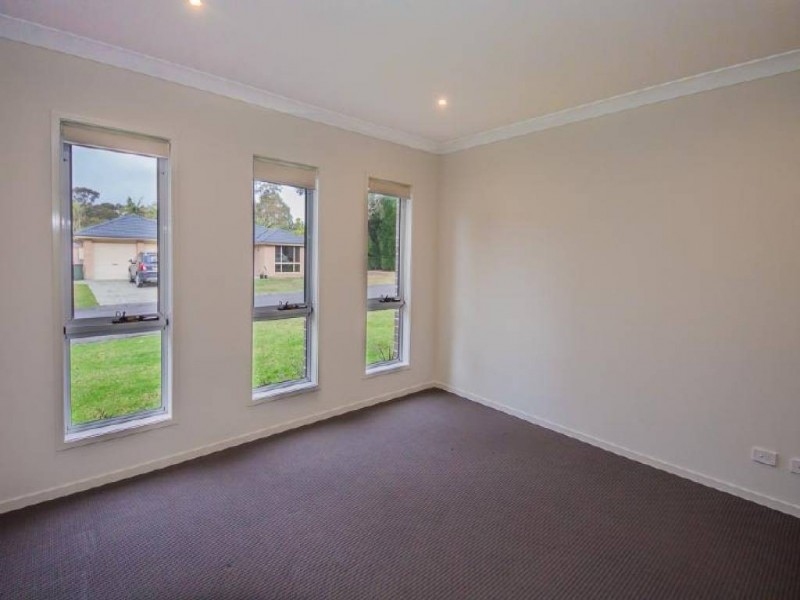 22 Anchorage Circle, Summerland Point NSW 2259