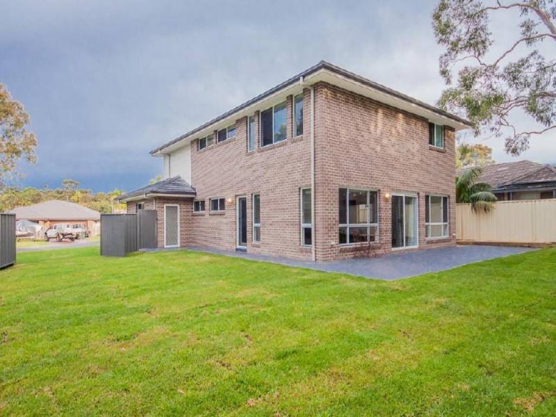 22 Anchorage Circle, Summerland Point NSW 2259