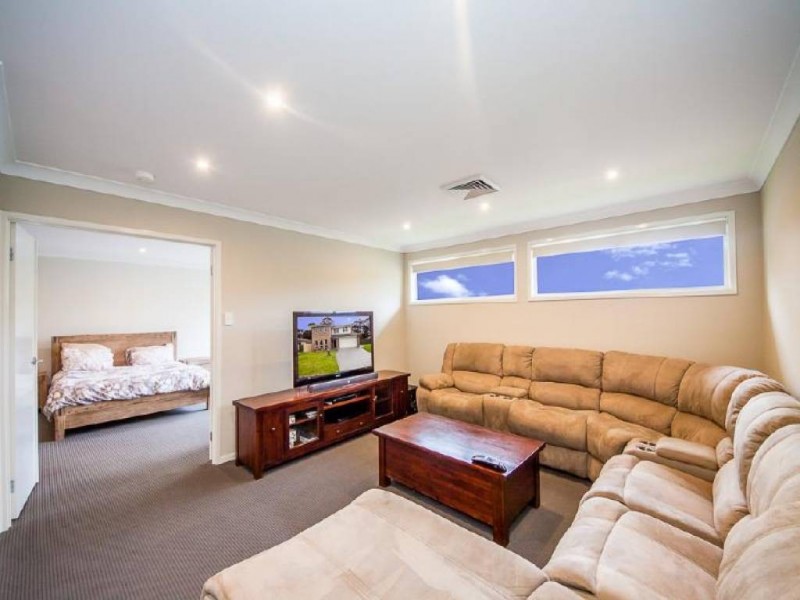22 Anchorage Circle, Summerland Point NSW 2259