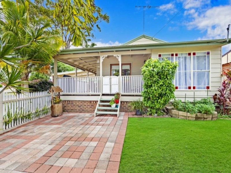 39 Rakumba Rd, Gwandalan NSW 2259