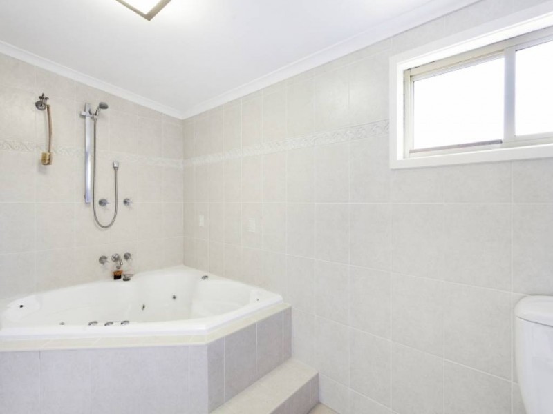 39 Rakumba Rd, Gwandalan NSW 2259