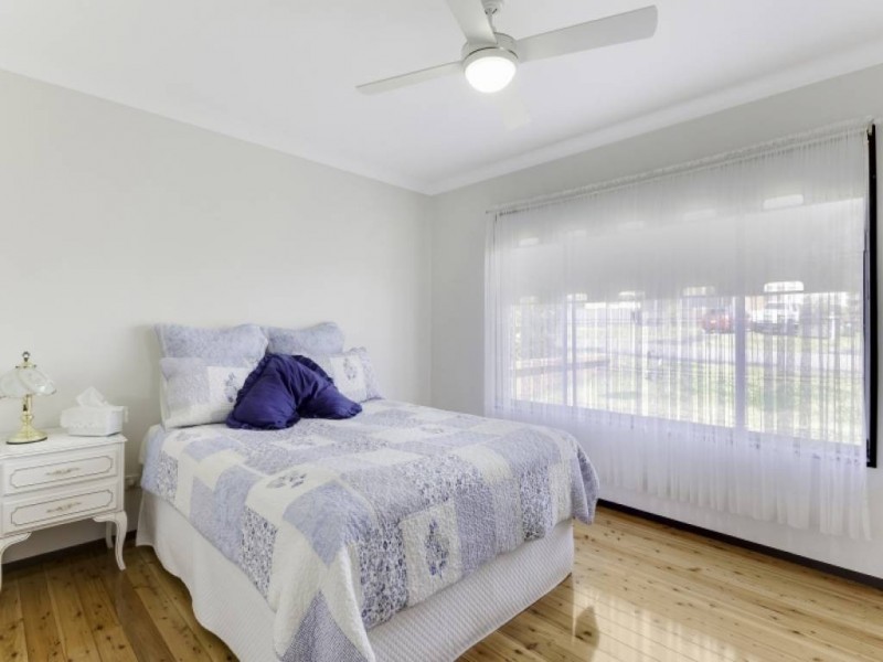 16 Rakumba Rd, Gwandalan NSW 2259