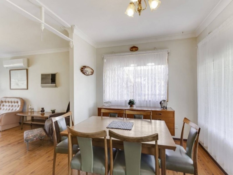 16 Rakumba Rd, Gwandalan NSW 2259