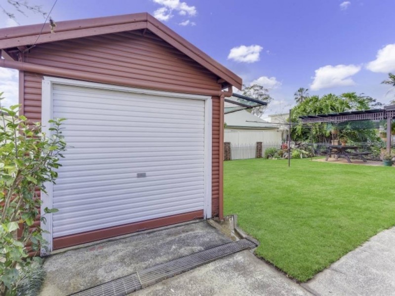 16 Rakumba Rd, Gwandalan NSW 2259
