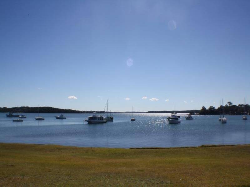 27 Kullaroo Road, Summerland Point NSW 2259