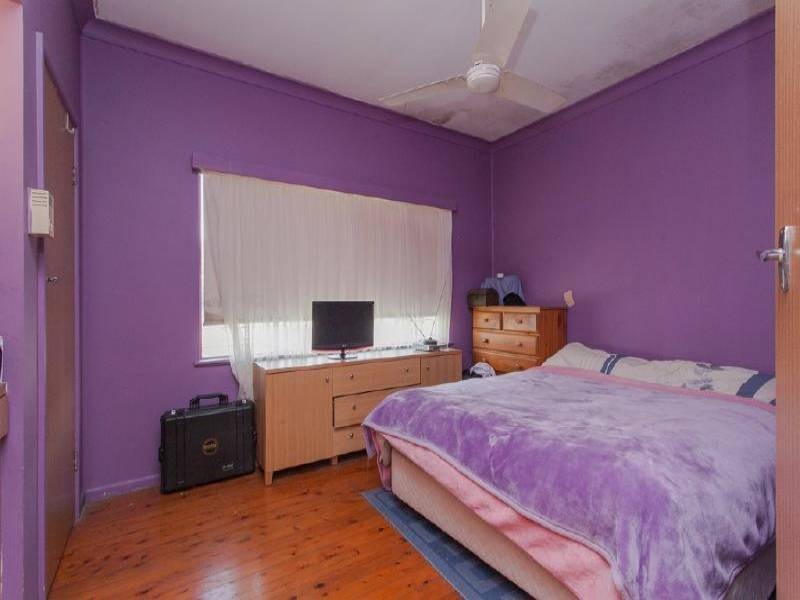 27 Kullaroo Road, Summerland Point NSW 2259