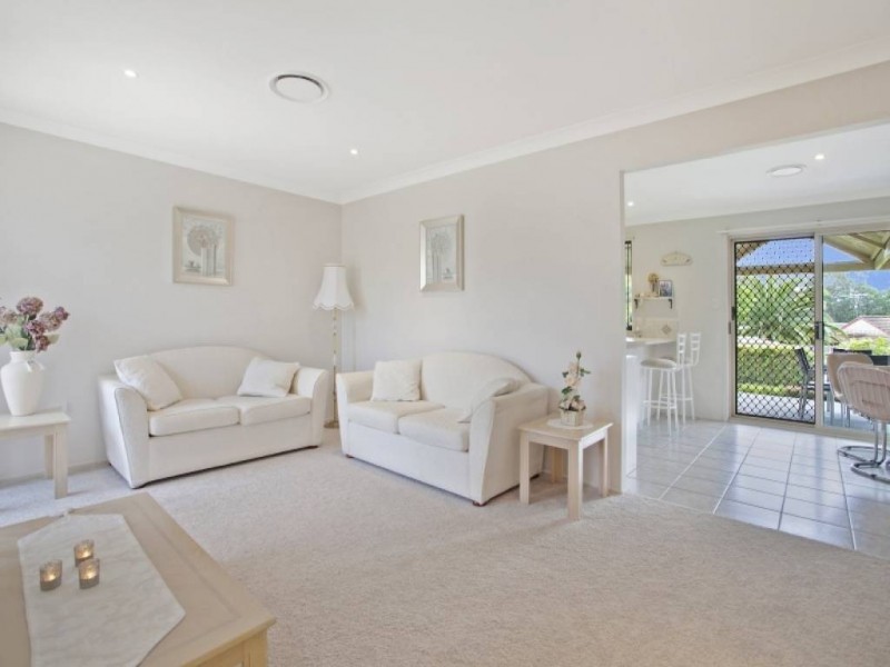 5 Anchorage Circle, Summerland Point NSW 2259