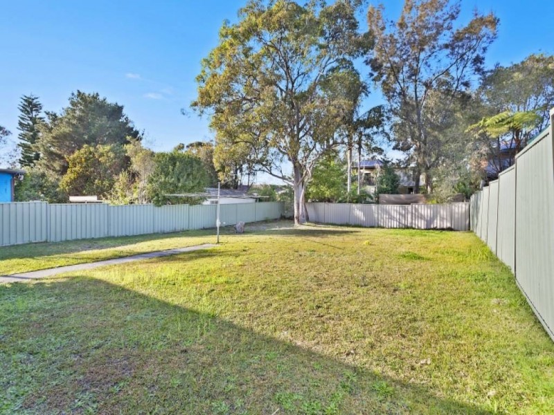 No 24 Aldinga Road, Gwandalan NSW 2259