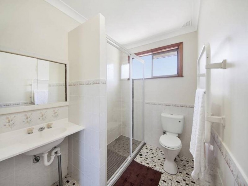 37 Noamunga Cr, Gwandalan NSW 2259