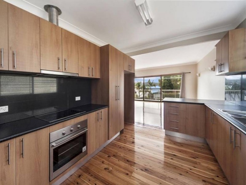 37 Noamunga Cr, Gwandalan NSW 2259