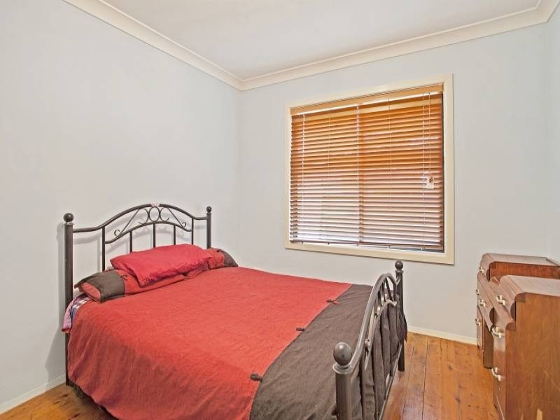 34 Collendina Road, Gwandalan NSW 2259