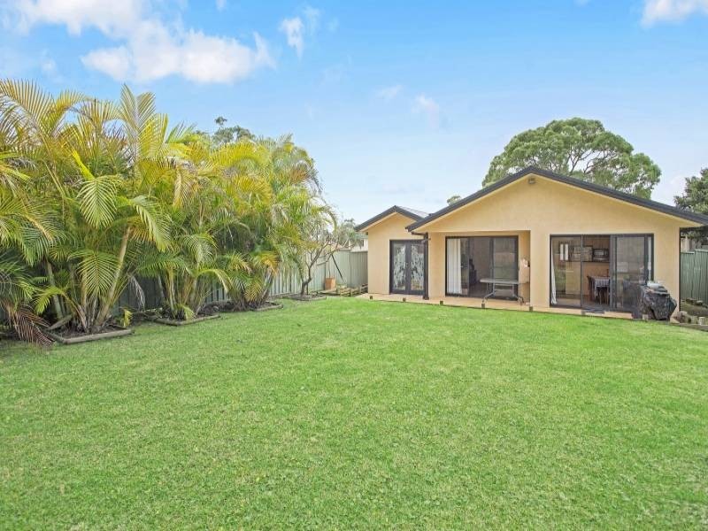 34 Collendina Road, Gwandalan NSW 2259