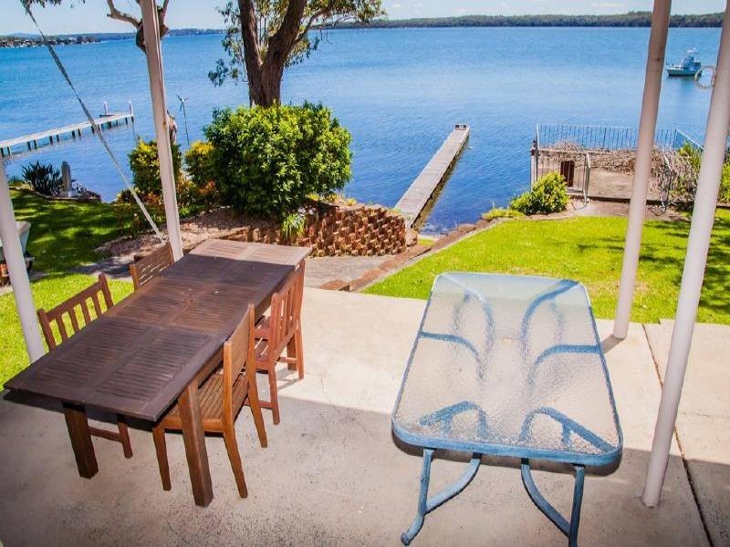 59 Gordon Avenue, Summerland Point NSW 2259