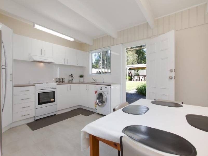 Summerland Point NSW 2259