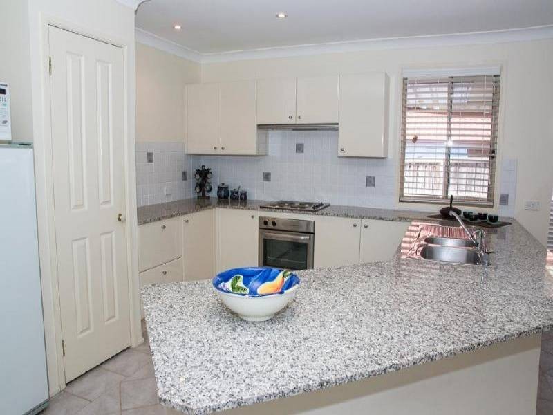 2 Mistral Close, Gwandalan NSW 2259