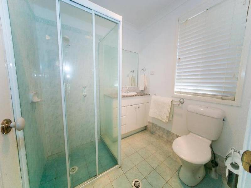 2 Mistral Close, Gwandalan NSW 2259