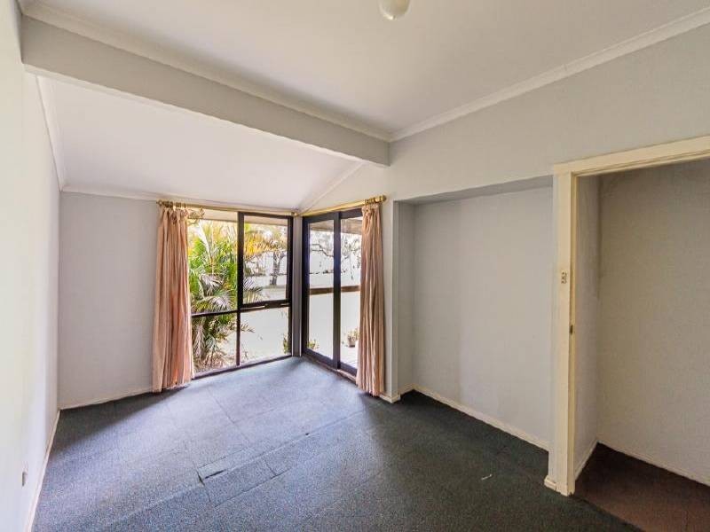 No 28 Ginganup Street, Summerland Point NSW 2259