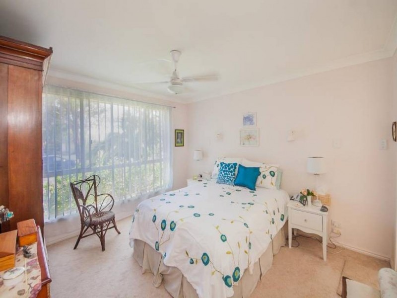 19 Muraban Rd, Summerland Point NSW 2259