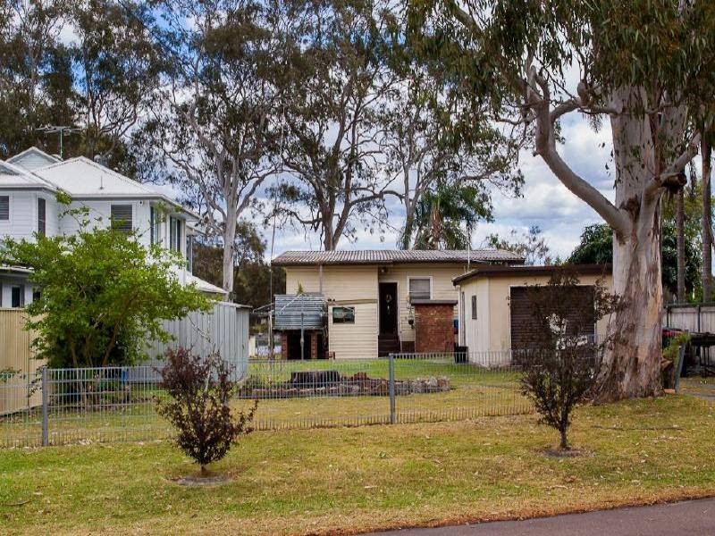4 Coora Place, Gwandalan NSW 2259