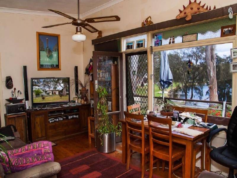 4 Coora Place, Gwandalan NSW 2259