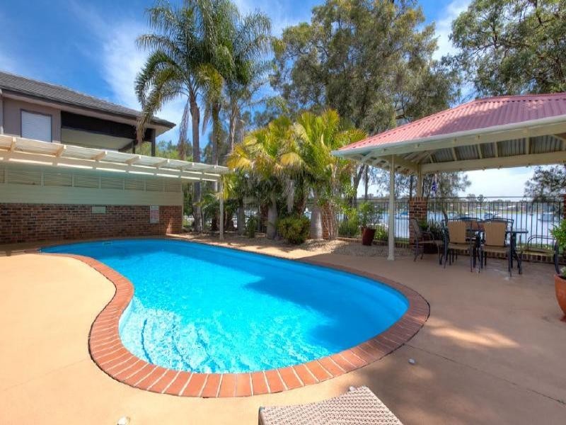 Summerland Point NSW 2259