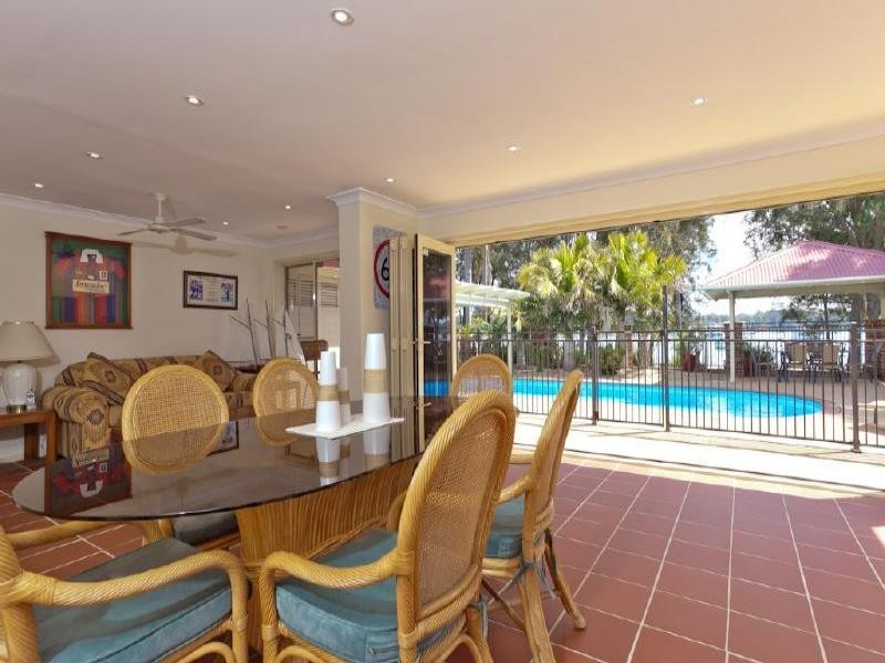 Summerland Point NSW 2259