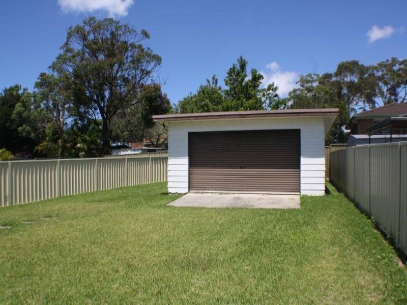 30 Collendina Rd, Gwandalan NSW 2259