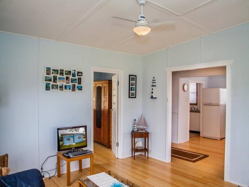 30 Collendina Rd, Gwandalan NSW 2259