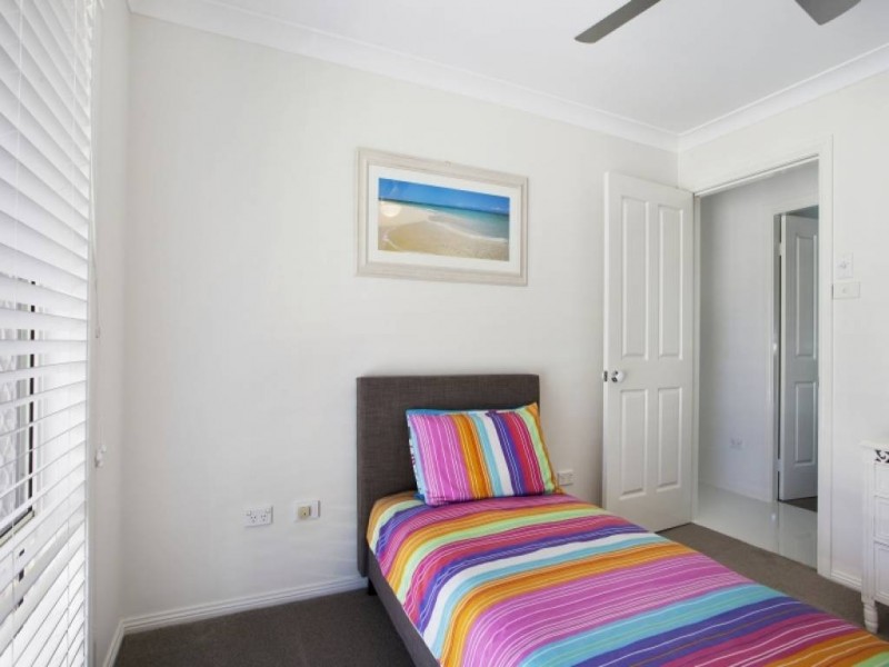 No38a Gordon Ave, Summerland Point NSW 2259
