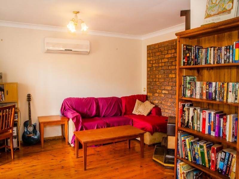 33 Murraba Cres, Gwandalan NSW 2259