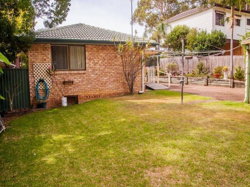 33 Murraba Cres, Gwandalan NSW 2259