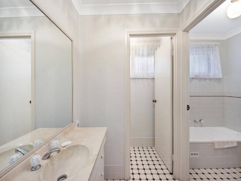 5 Ulooloo Rd, Gwandalan NSW 2259