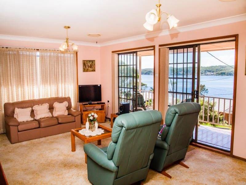 17 Noamunga Cr, Gwandalan NSW 2259