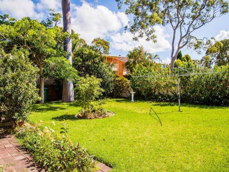 17 Noamunga Cr, Gwandalan NSW 2259