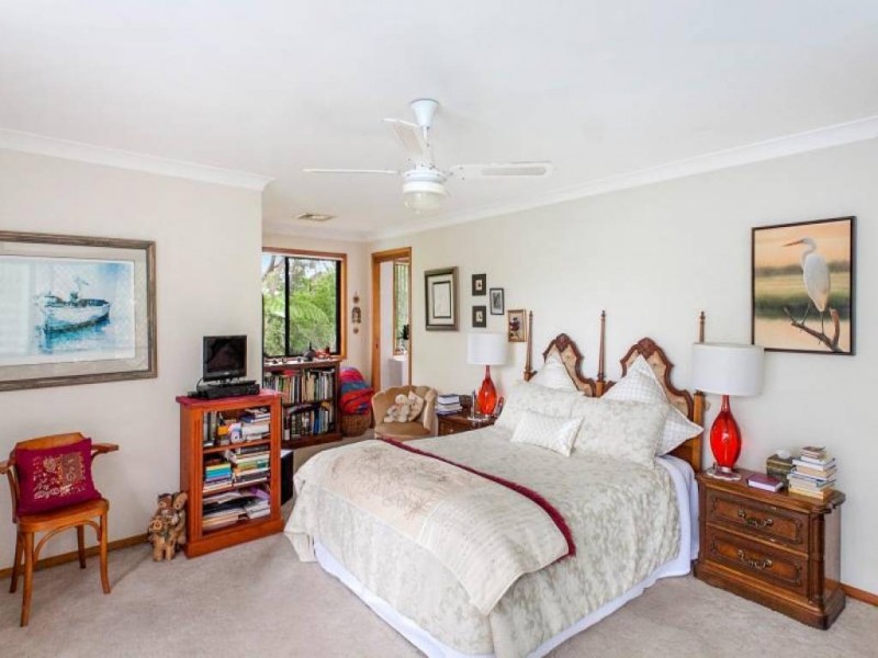 12 Gamban Rd, Gwandalan NSW 2259