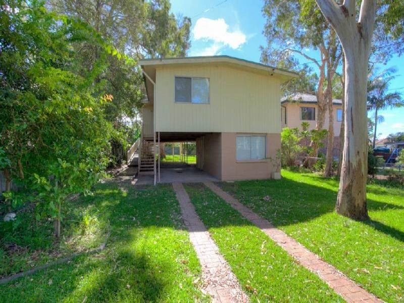 29 Birrabang Ave, Summerland Point NSW 2259