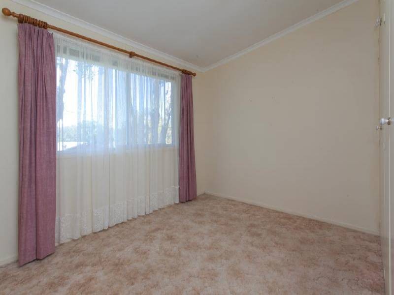 29 Birrabang Ave, Summerland Point NSW 2259
