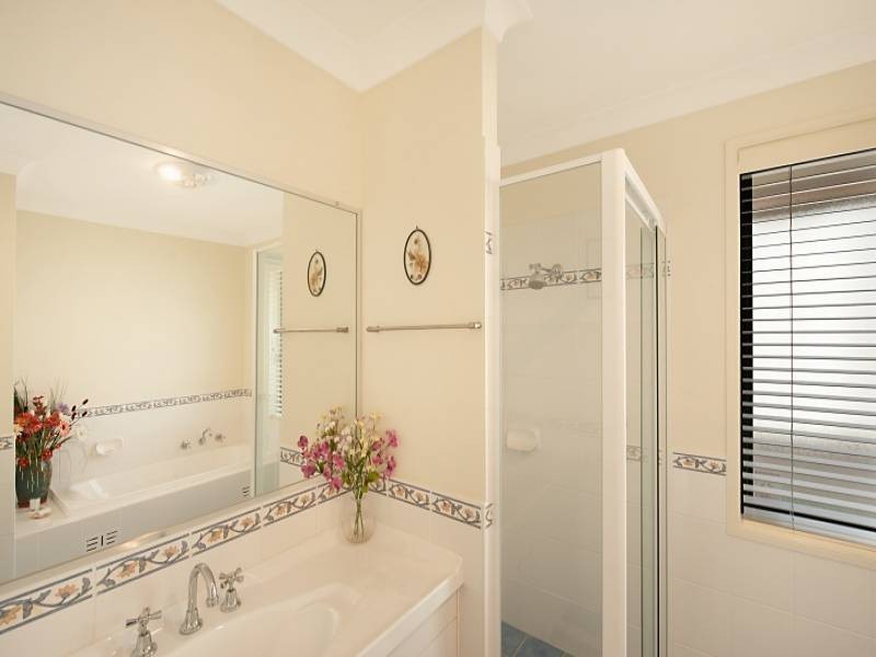 Summerland Point NSW 2259