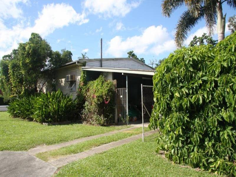 277 Pease Street, Edge Hill QLD 4870