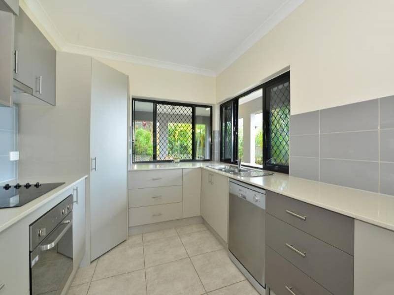 50 Flindersia Street, Redlynch QLD 4870