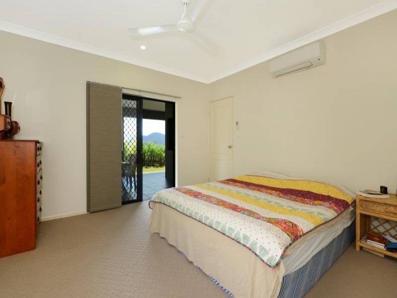 50 Flindersia Street, Redlynch QLD 4870