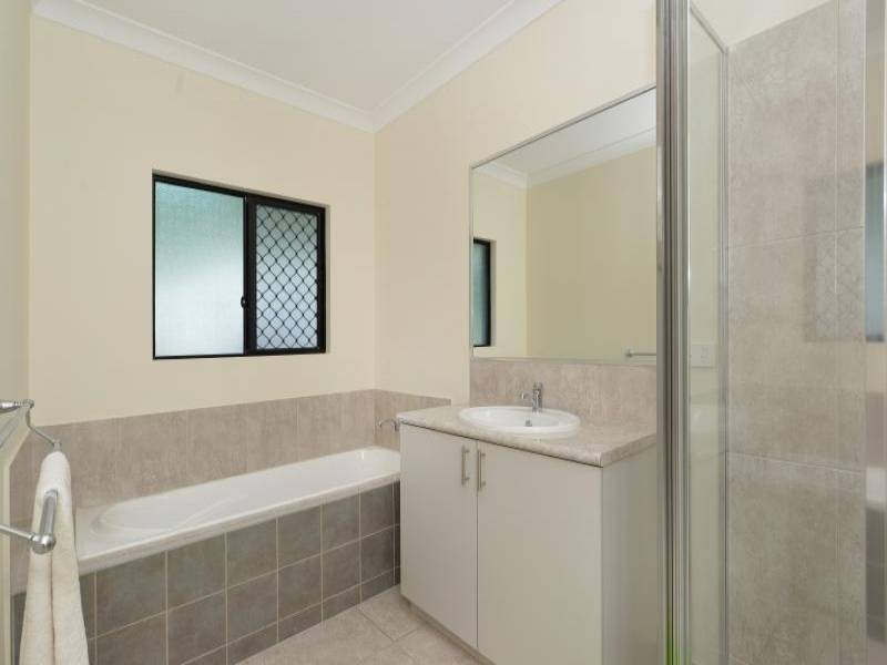 50 Flindersia Street, Redlynch QLD 4870