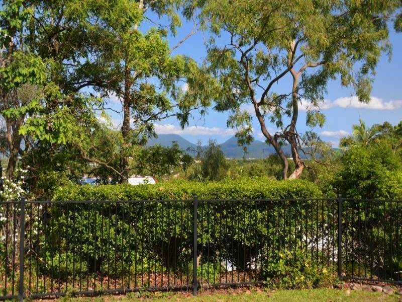 46 Flecker Street, Whitfield QLD 4870