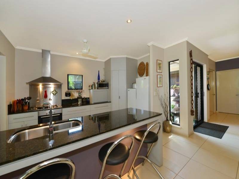 46 Flecker Street, Whitfield QLD 4870