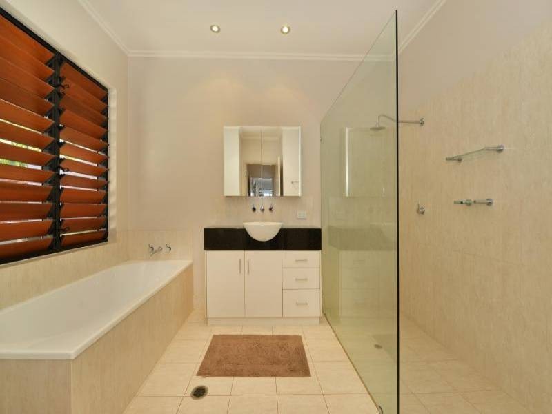 46 Flecker Street, Whitfield QLD 4870