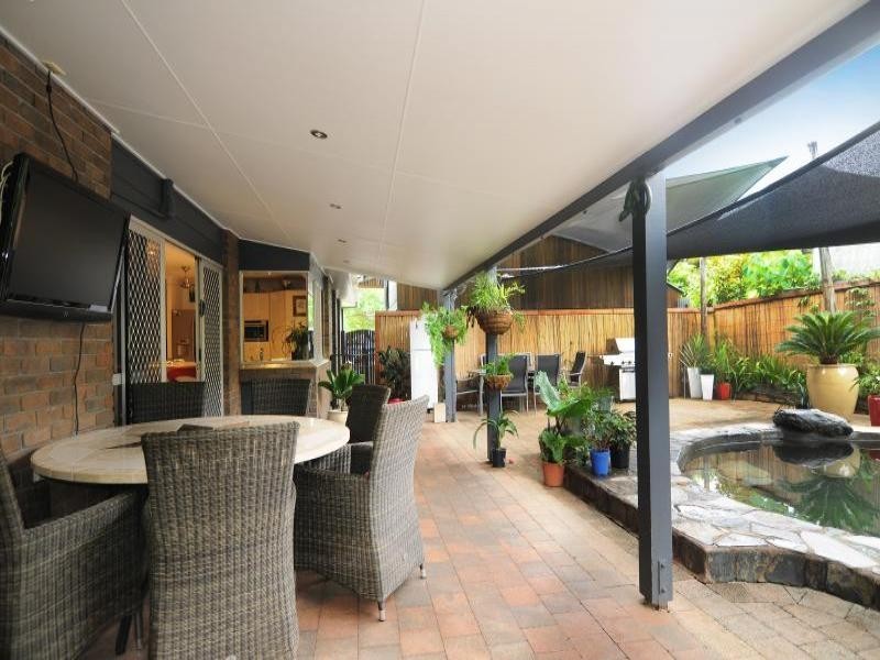 12 Rogers Close, Whitfield QLD 4870
