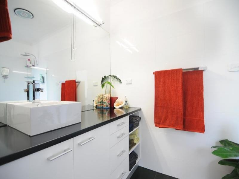 12 Rogers Close, Whitfield QLD 4870