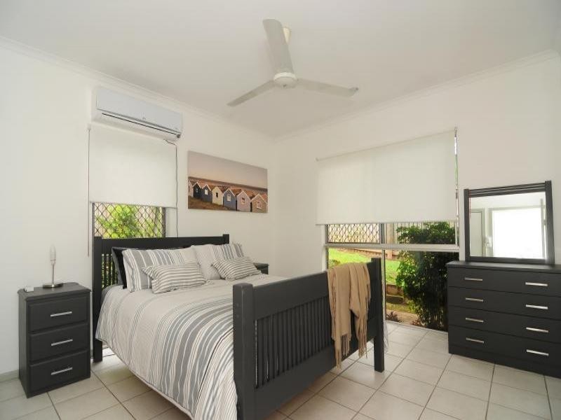 12 Rogers Close, Whitfield QLD 4870